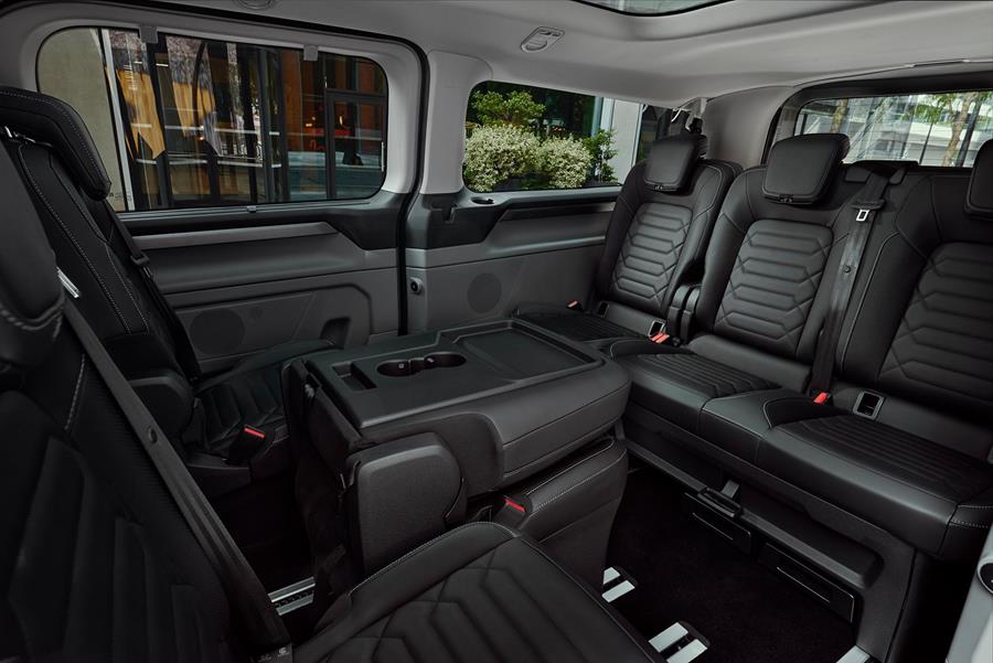 Ford Tourneo Custom 4